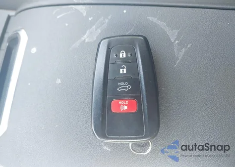 2021 Toyota Highlander Le from USA, damaged, VIN 5TDBZRBH0MS555555